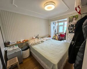 保师附小装修花了30万品牌家,中间楼层