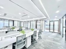 双面采光·无加时费·6隔间24卡位丨适合传媒直播·广都地铁口