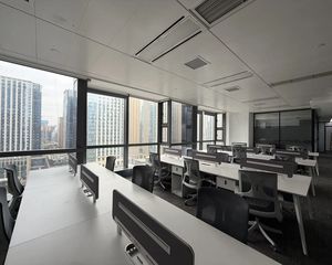 天府二街超甲出售 知名楼盘大裤衩 名气入住 低于其他4000