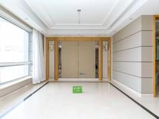 徐汇滨江塔尖圈层优选!二期高区江景一房 低总价入驻传奇社区。