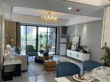 逸骏半岛 临近珠海山姆会员店 四房两卫 楼巴香港 现楼