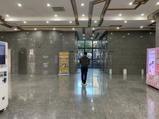 已隔好两层,高区采光无遮挡,已拿到业主底价,室内上下水!