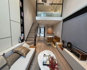 金沙洲地铁6口旁 有独立红本 楼 租金4500起