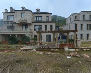 南山郡醉低价大独栋带环绕式大花园南水系