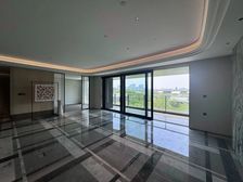 马上解禁,全新没住过人,徐汇滨江标杆!看房很方便!