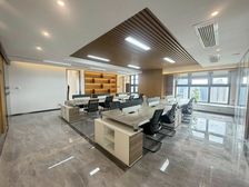 50元平 带全套办公家具 厨房 接待 办公 万丰新新大夏