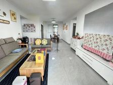 碧桂园明珠花园 笋盘128平四房 家私家电赠送拎包入住价可谈