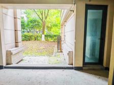 照母山光环旁 底跃洋房带前后大花园 地下室和车位