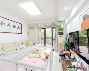 光大景湖春晓 3室1厅 102.44平南向急售