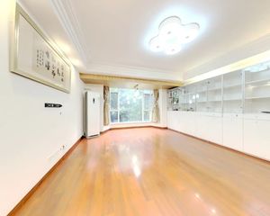同仁居3室2厅西南