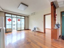 喜欢简单,不会凌乱。喜欢低调,不会张扬。三泉家园3室