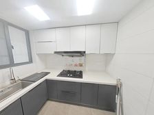 长宁北新泾瑞冬小区 南向两房 满五 43750元/平