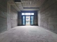 全新内转 双拼别墅 使用面积1000多方 看房方便