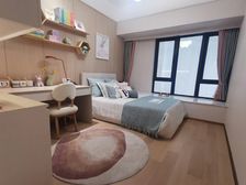 广银海悦湾3室1厅东南