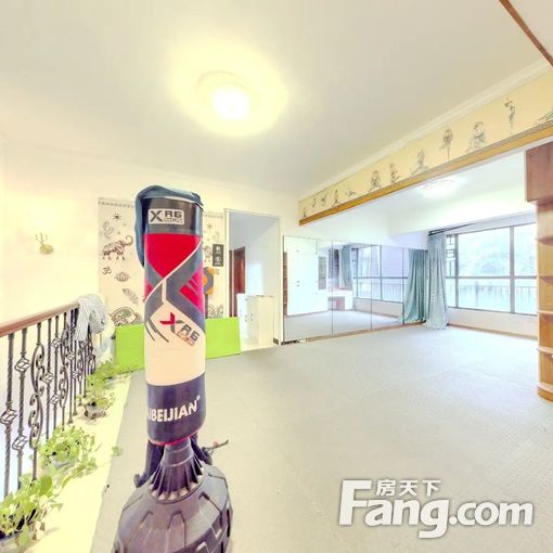 黄埔科学城精装四房 东南向高层电梯房 家电齐全4500元