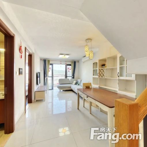 黄埔科学城精装四室 万科金色梦想中层 2800元/月