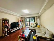 佳兆业君汇上品 车位充足 精装可拎包入住 双卫 南北通透
