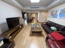 新出好盘 万科金色城市 飞机户型 四房 带车位