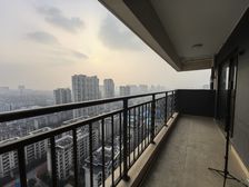 首付已 !纯边户四房 精装好楼层 采光充足 金科集美东方!