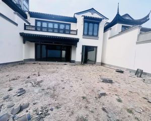 抢!直落100 !独栋别墅!中式和园!私家车库!前后大院!