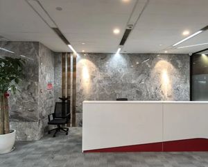 天府大道中轴线、天府三街核心商务区、精装甲级写字楼、仅售8千