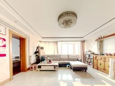 李沧区M3号线君峰路 封闭小区 兴达樱花园 3室2厅2卫