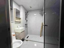 东明路地铁口精装一房一厅带固定车位违章不用拆直接拎包入住
