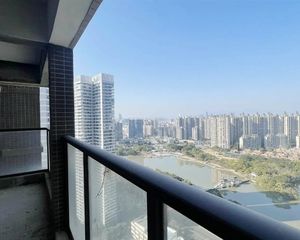 性价比高(湖景五房)安静不吵 方直星耀国际三期 南北通透