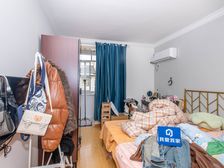 西边套全明南北通带装修可以直接入住户型正气可.改动