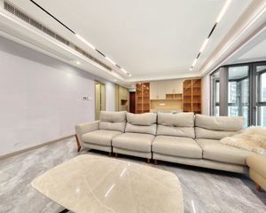 首开龙湖紫宸一组团 4室2厅 西南