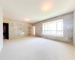 光华瑞廷 3室2厅 西北