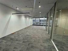 九堡开发商直租急租!各面积段精装修带家具 免收如何费用直租