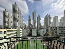 房东急售!低于市场价100万 03年品质小区 一梯两户次顶楼