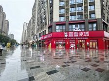 大外摆!500平米大外摆!40米大面宽!3个门头!十字路口