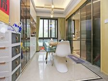 龙湖天璞精装修,可拎包入住,楼层好采光好