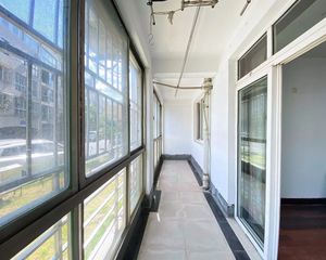 园林式小区 位置安静 跑道式12 阳台 赠 多 得房率高