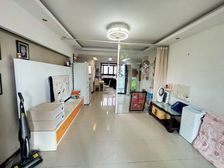 全明户型带固定车位 保真出售 拥有一座家园 感受一生幸福
