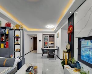 南向精装3房,仅入住一年多,保养新净,拎包入住