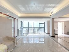 金银湖1号院 5室2厅 150.93平