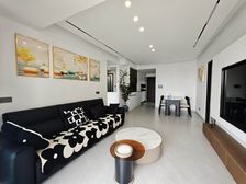 建发龙光玖云府 高层豪华装修 高尔夫旁 全新准新房 双紫茶
