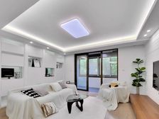 公园旁 开窗见绿 全明户型 婚房精装 地暖中空