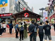 五一步行街!茶颜悦色百年一遇小独栋!五一广场!日均5万人流