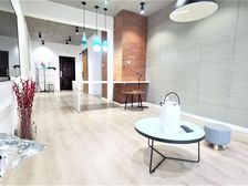 中山公园来福士背后 少有南北通两房 5 地铁234号线