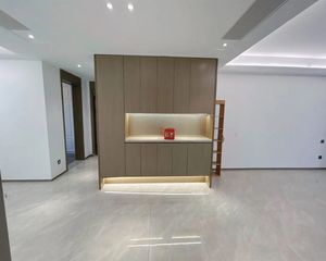精装好房 高楼层视野无遮挡 商业配套成熟 南北通透 商品住宅