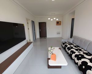 德贤华府新社区不临街业主精装三室双卫带家具家电 透全明户型