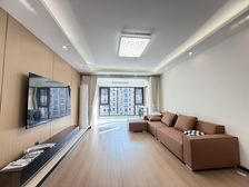 高端品质小区全屋地暖拎包入住,错层户型通透,非常诚意