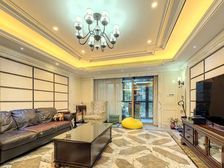 建发系科技住宅+纯别墅社区+南北双花园+三轨交通