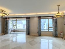 园博府 3室2厅 192.04平