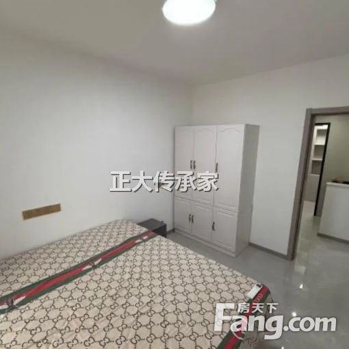 建城西府 精装南向一居 电梯高层 1500元 配套齐全