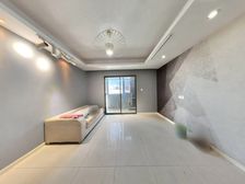 铂金公寓 1室2厅 75.02平